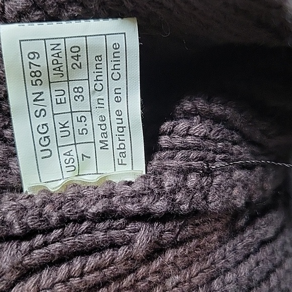 Ugg 7 Classic Brown Argyle Cabled Knit Boots SN 5879 - Picture 6 of 8